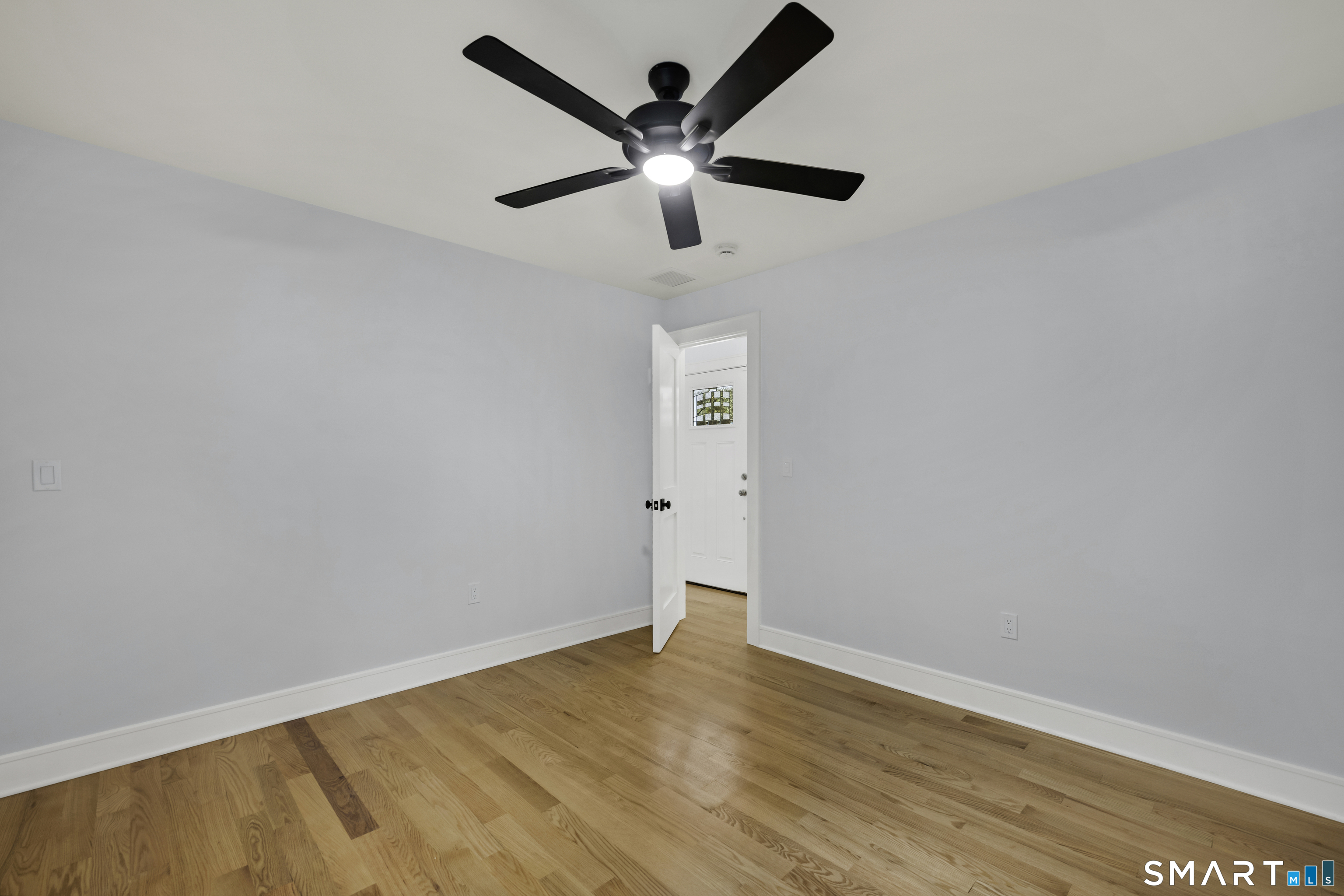 1217 Main North Street Woodbury CT 06798