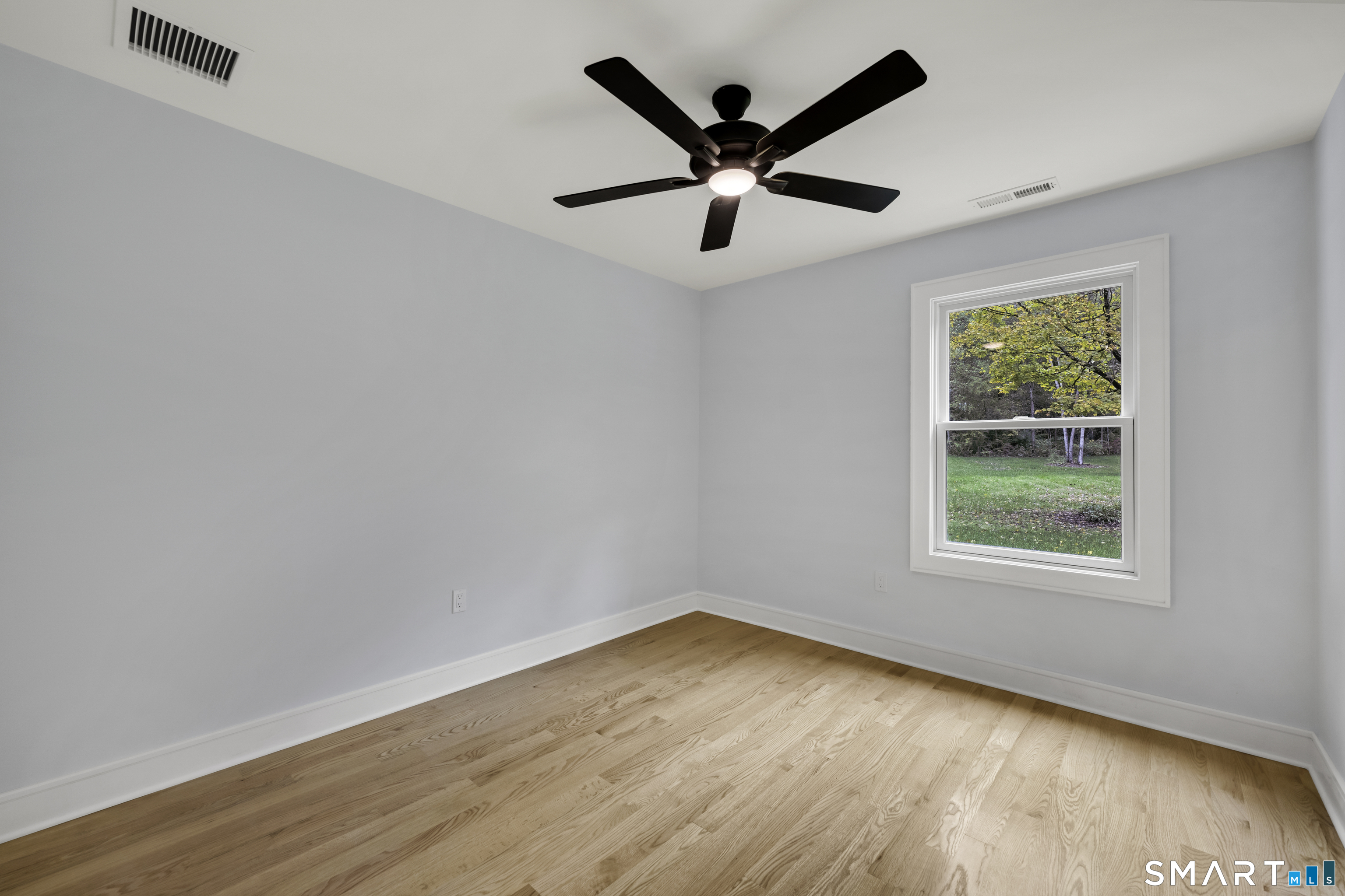1217 Main North Street Woodbury CT 06798