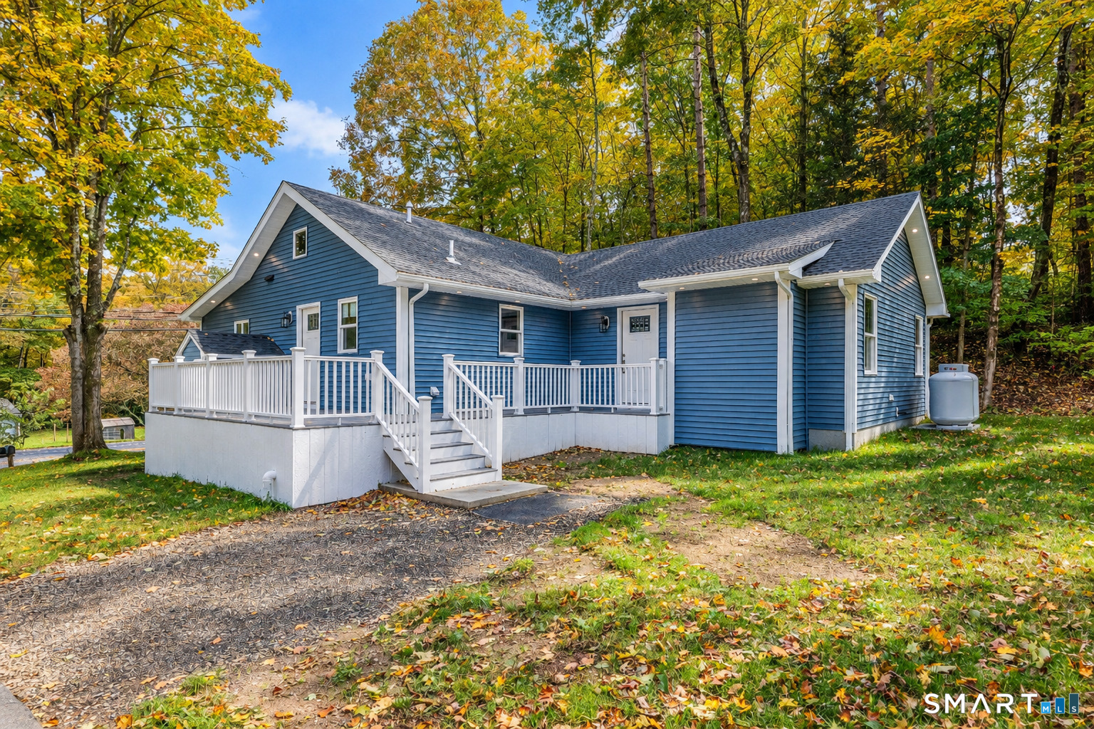 1217 Main North Street Woodbury CT 06798