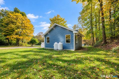 1217 Main North Street Woodbury CT 06798