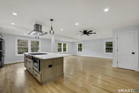 1217 Main North Street Woodbury CT 06798