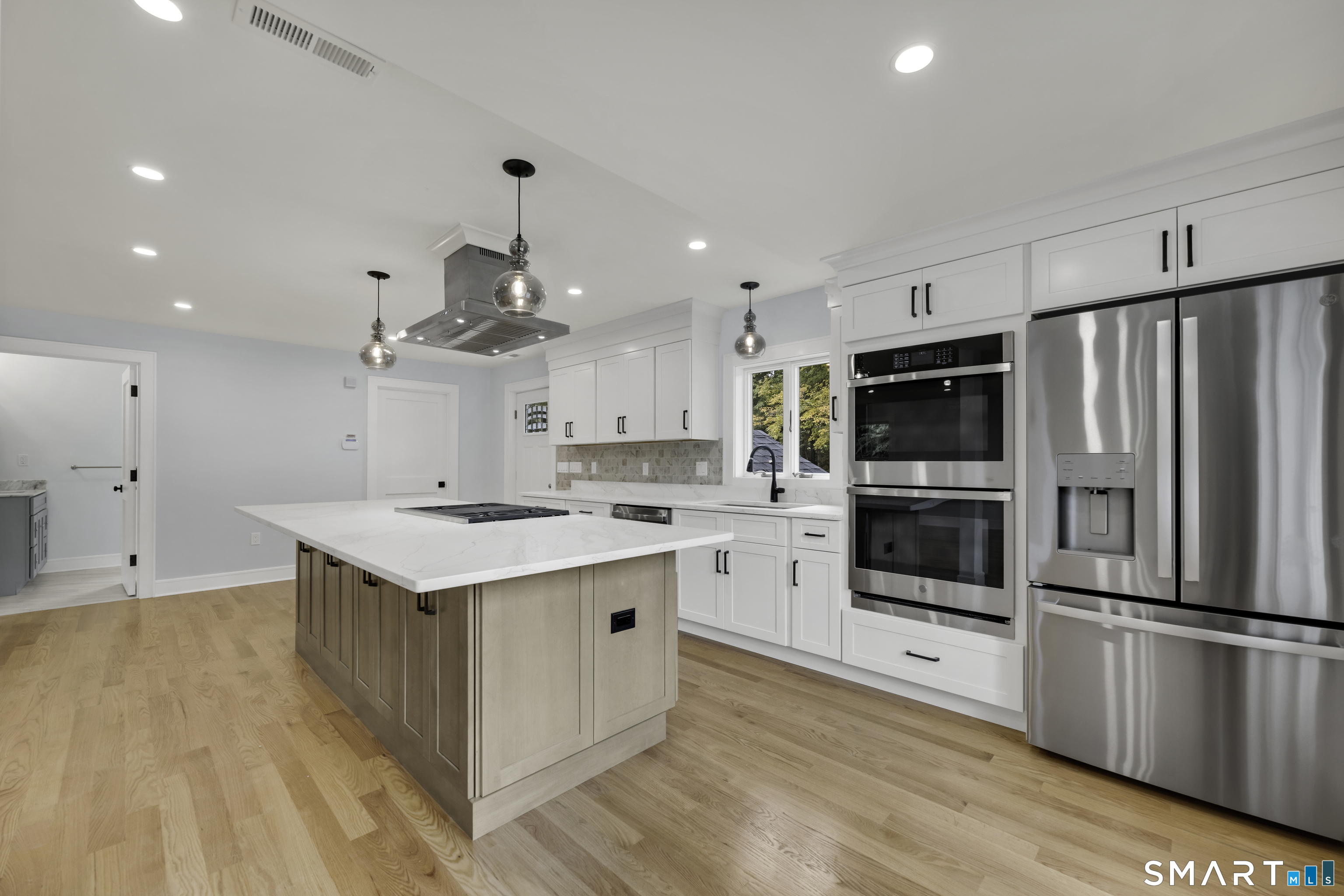 1217 Main North Street Woodbury CT 06798