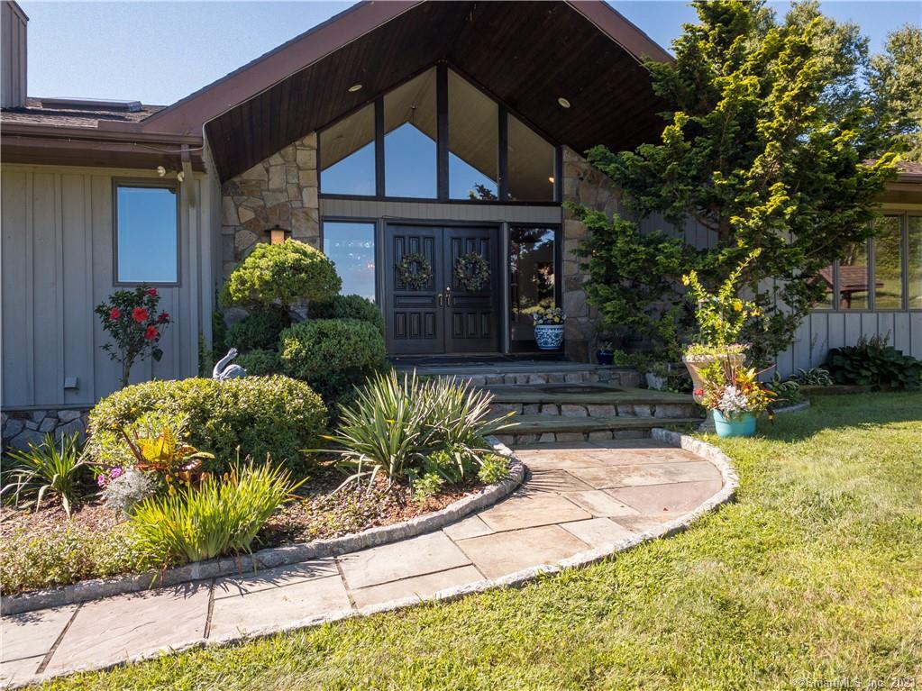 5 Cloverleaf Farm South Sherman CT 06784