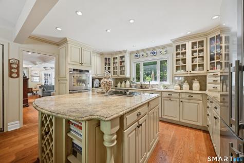 4A Maplecrest Drive Danbury CT 06811