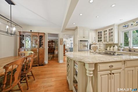 4A Maplecrest Drive Danbury CT 06811