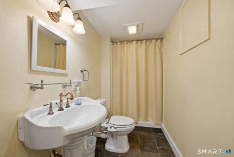 4A Maplecrest Drive Danbury CT 06811