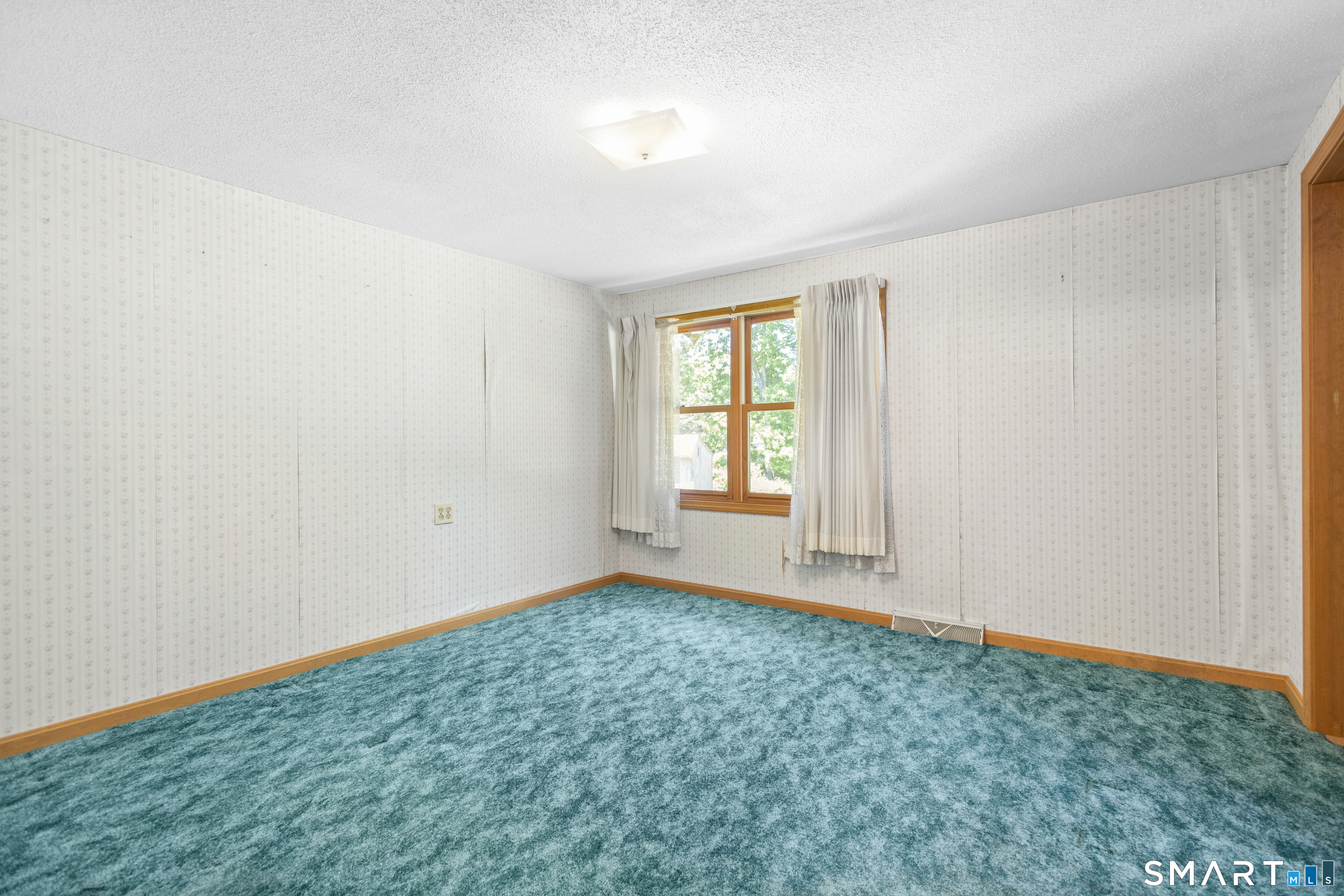 10 Whip Poor Will Drive Plainfield CT 06354