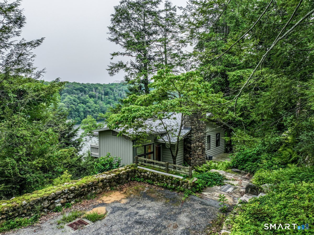 153 Green Pond Road Sherman CT 06784