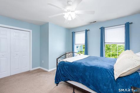 12 Brook Circle Wallingford CT 06492