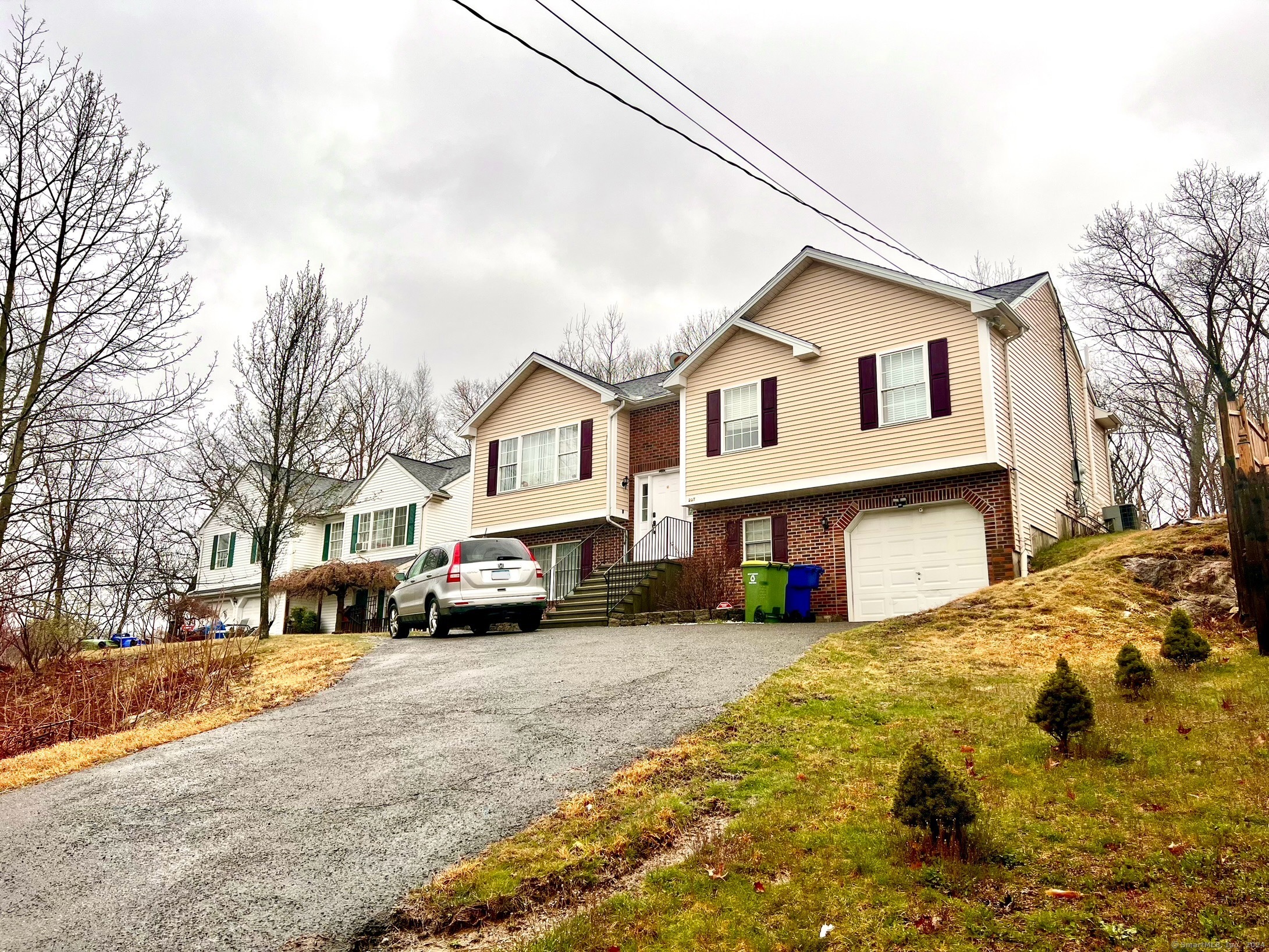 207 Newridge Avenue Waterbury CT 06708