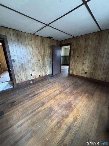 26 Grand Street Seymour CT 06483