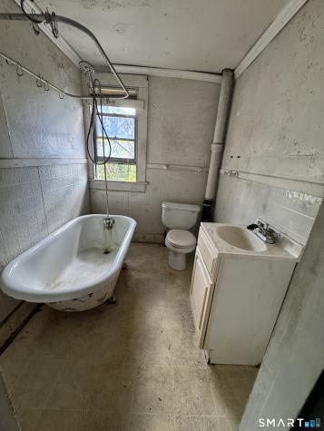 26 Grand Street Seymour CT 06483