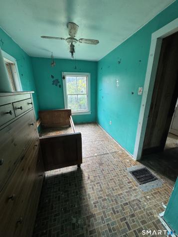 26 Grand Street Seymour CT 06483