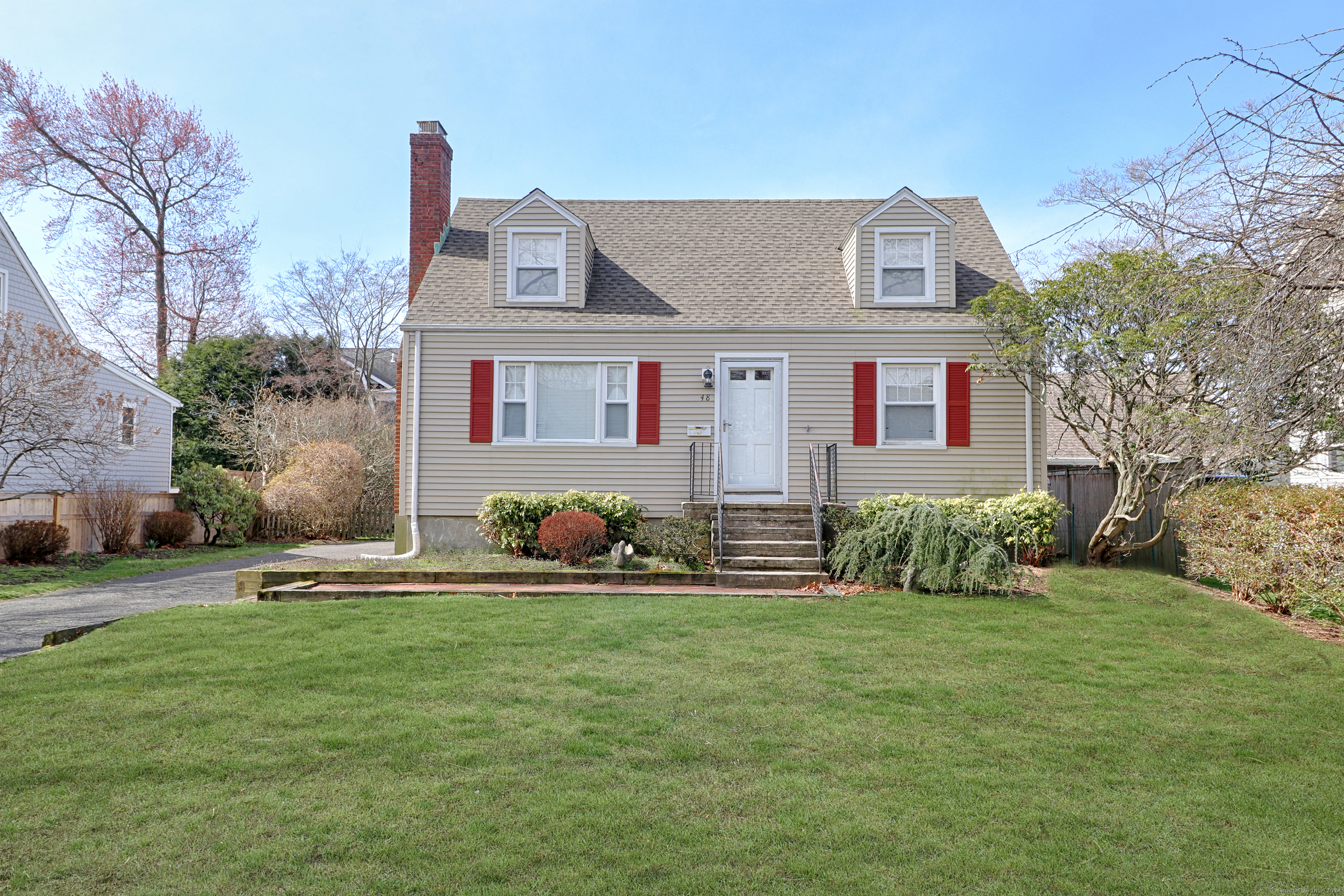 48 Dwight Street Fairfield CT 06824