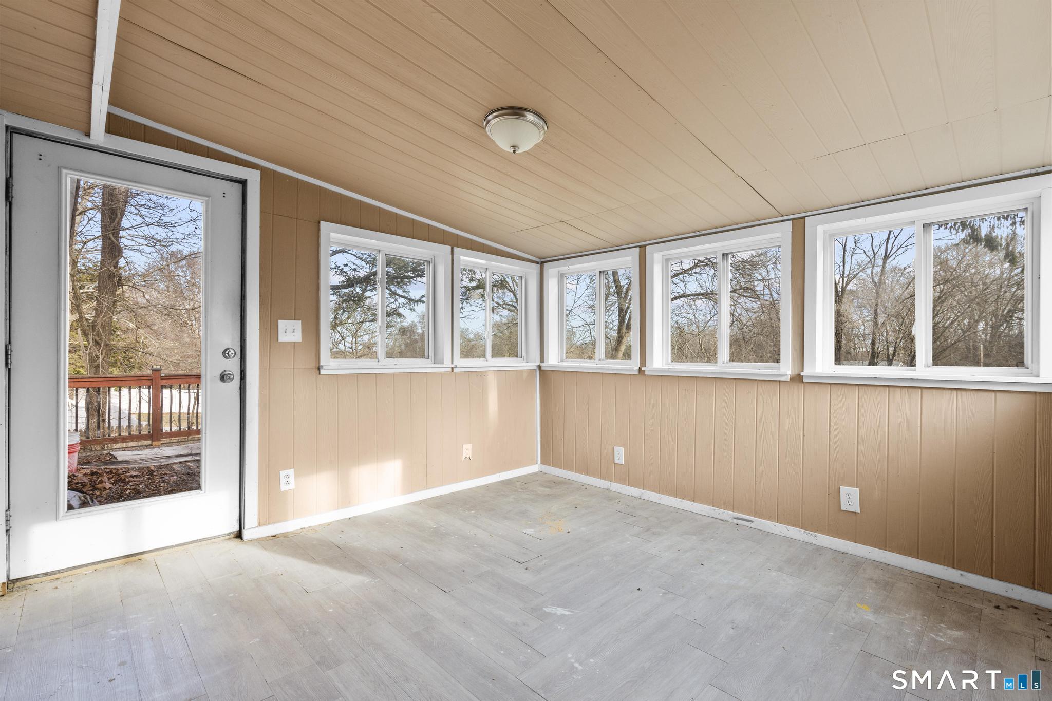 61 Flyers Drive Norwich CT 06360