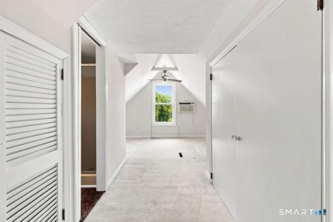 176 Stonehouse Road Trumbull CT 06611