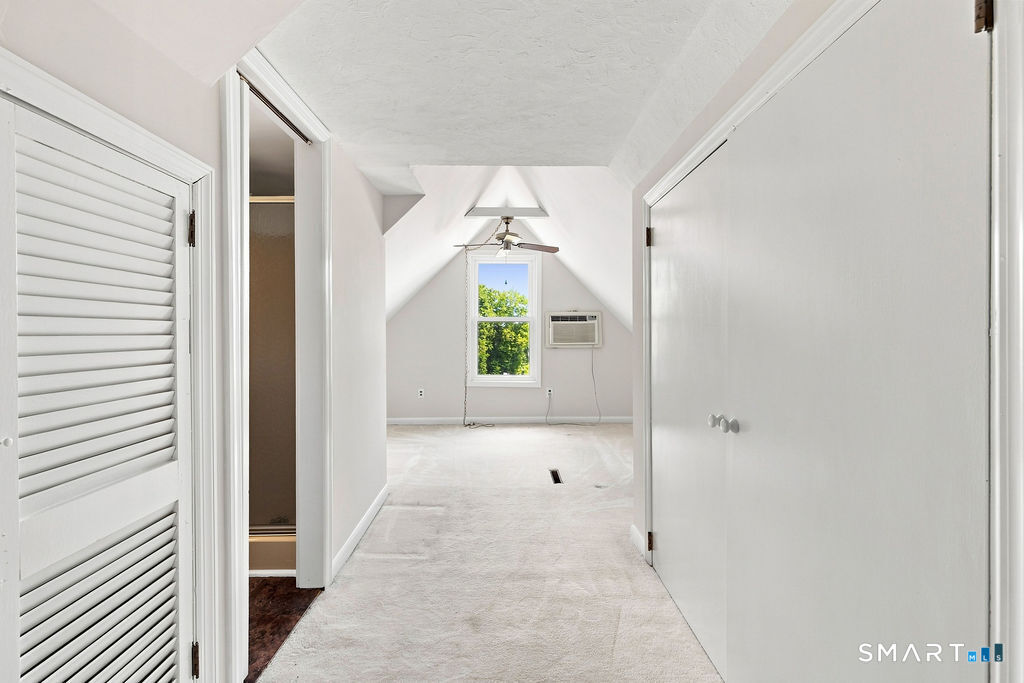 176 Stonehouse Road Trumbull CT 06611