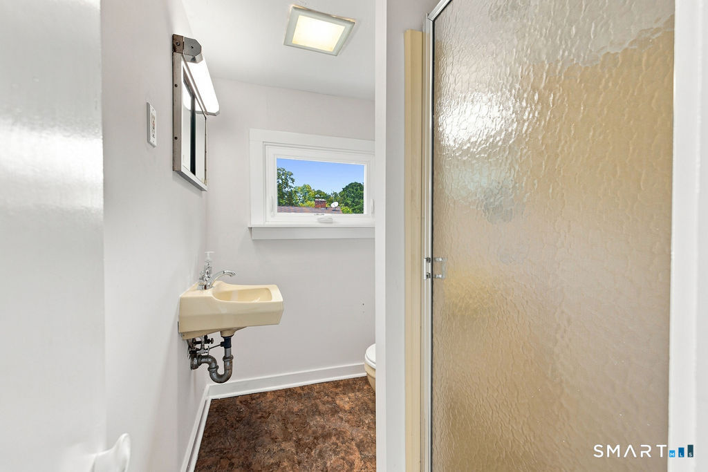 176 Stonehouse Road Trumbull CT 06611