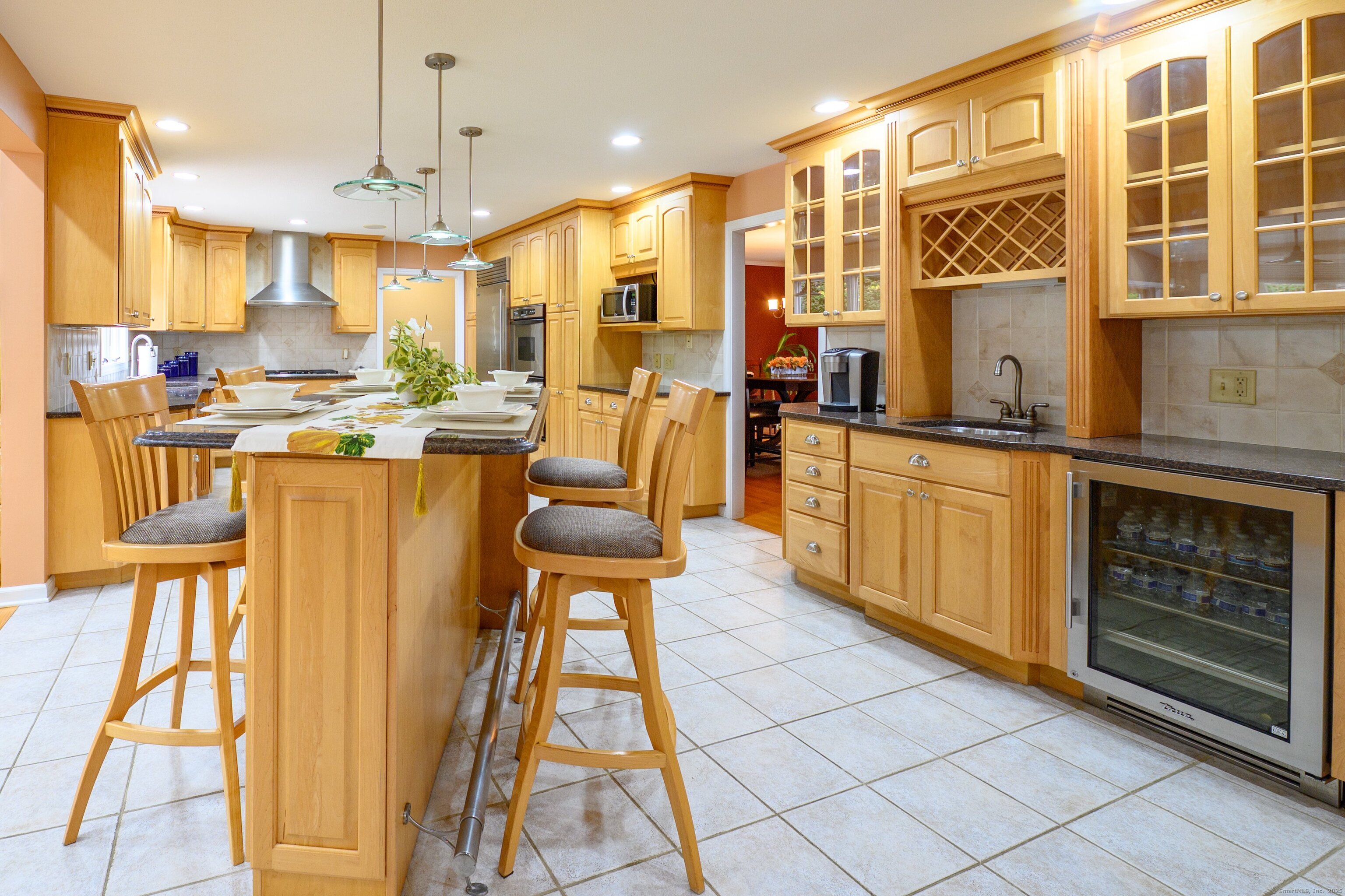 85 Inverness Court Cheshire CT 06410