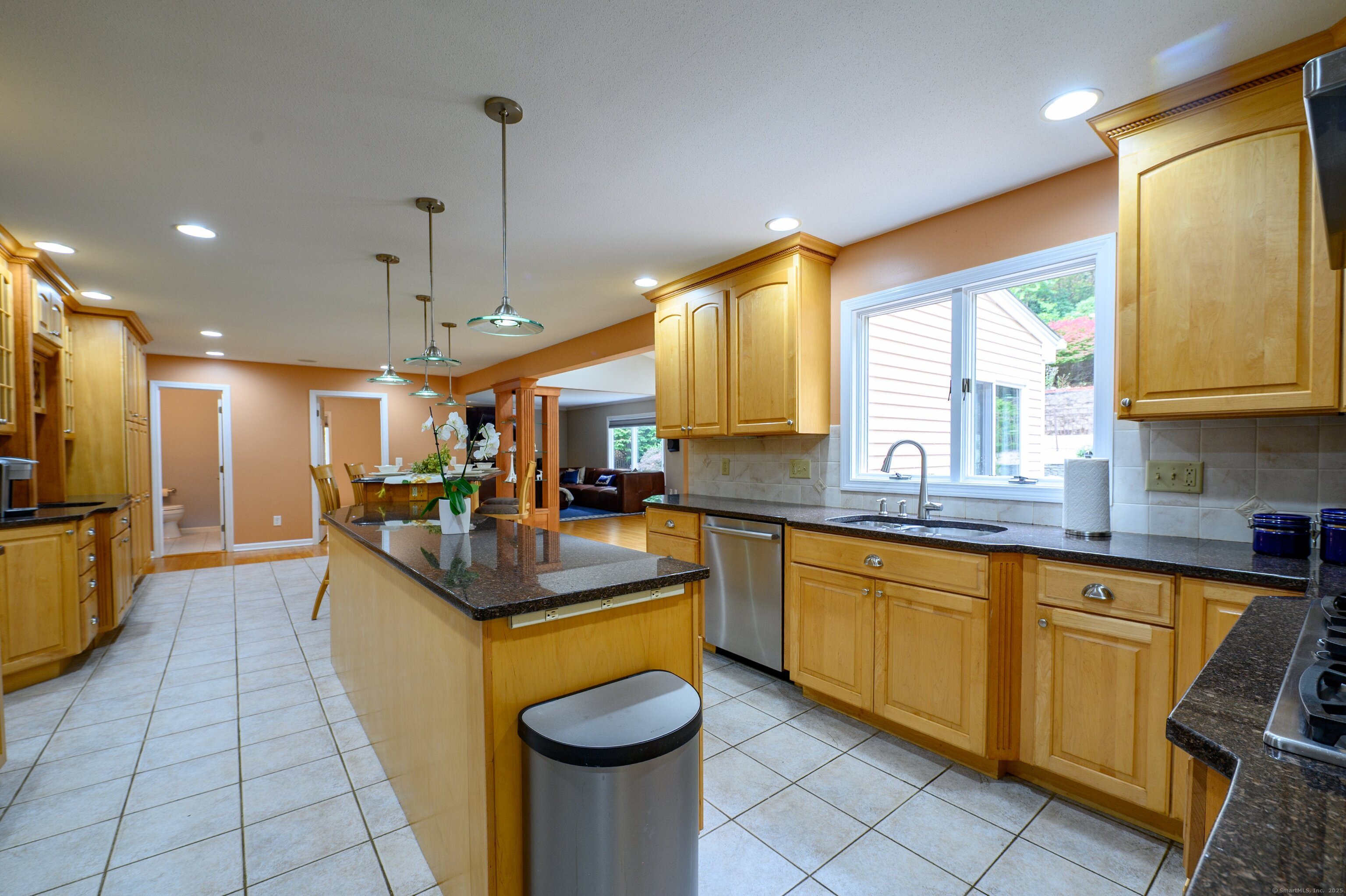 85 Inverness Court Cheshire CT 06410