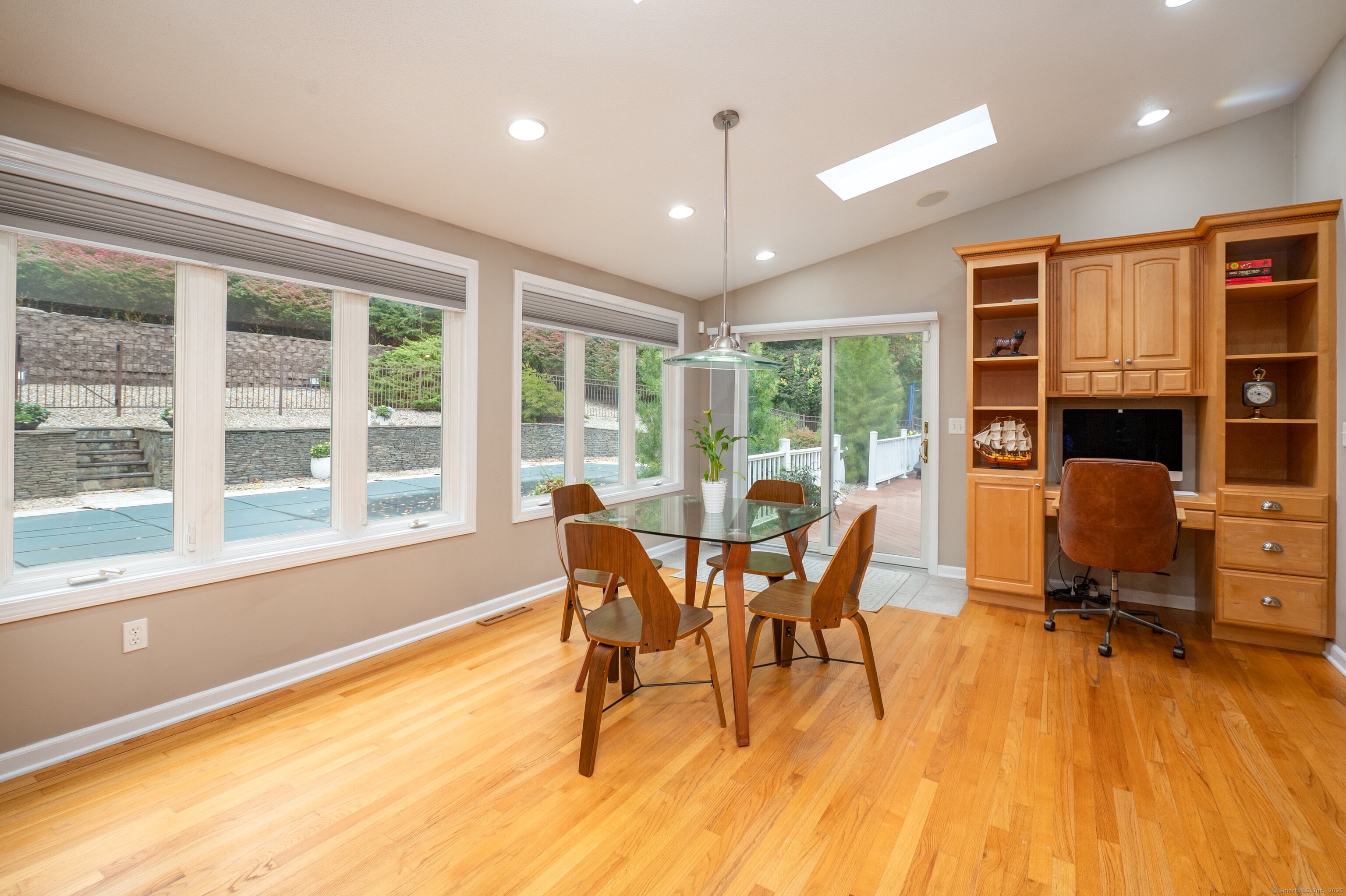 85 Inverness Court Cheshire CT 06410