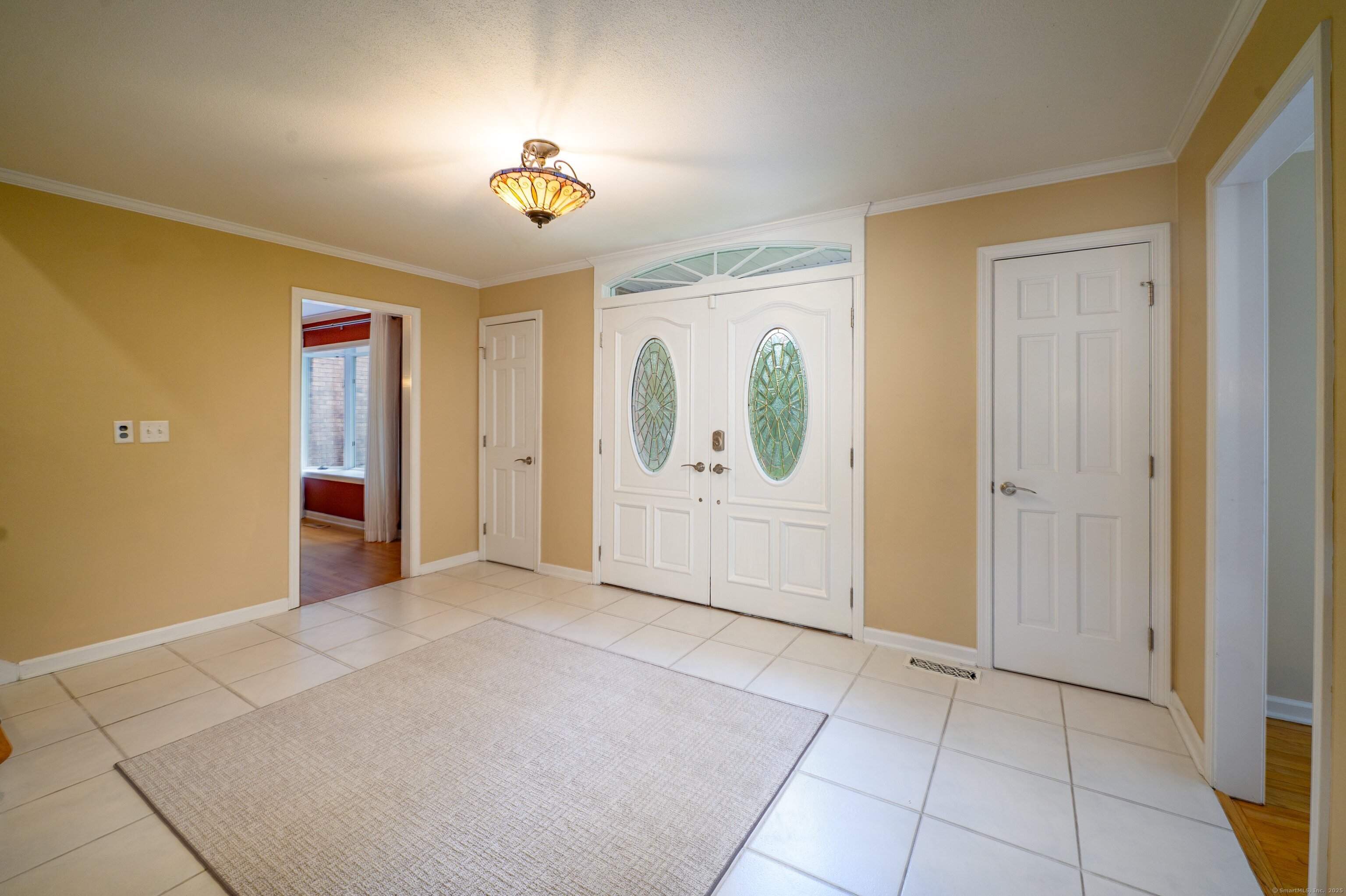 85 Inverness Court Cheshire CT 06410