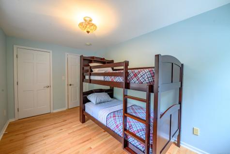 85 Inverness Court Cheshire CT 06410