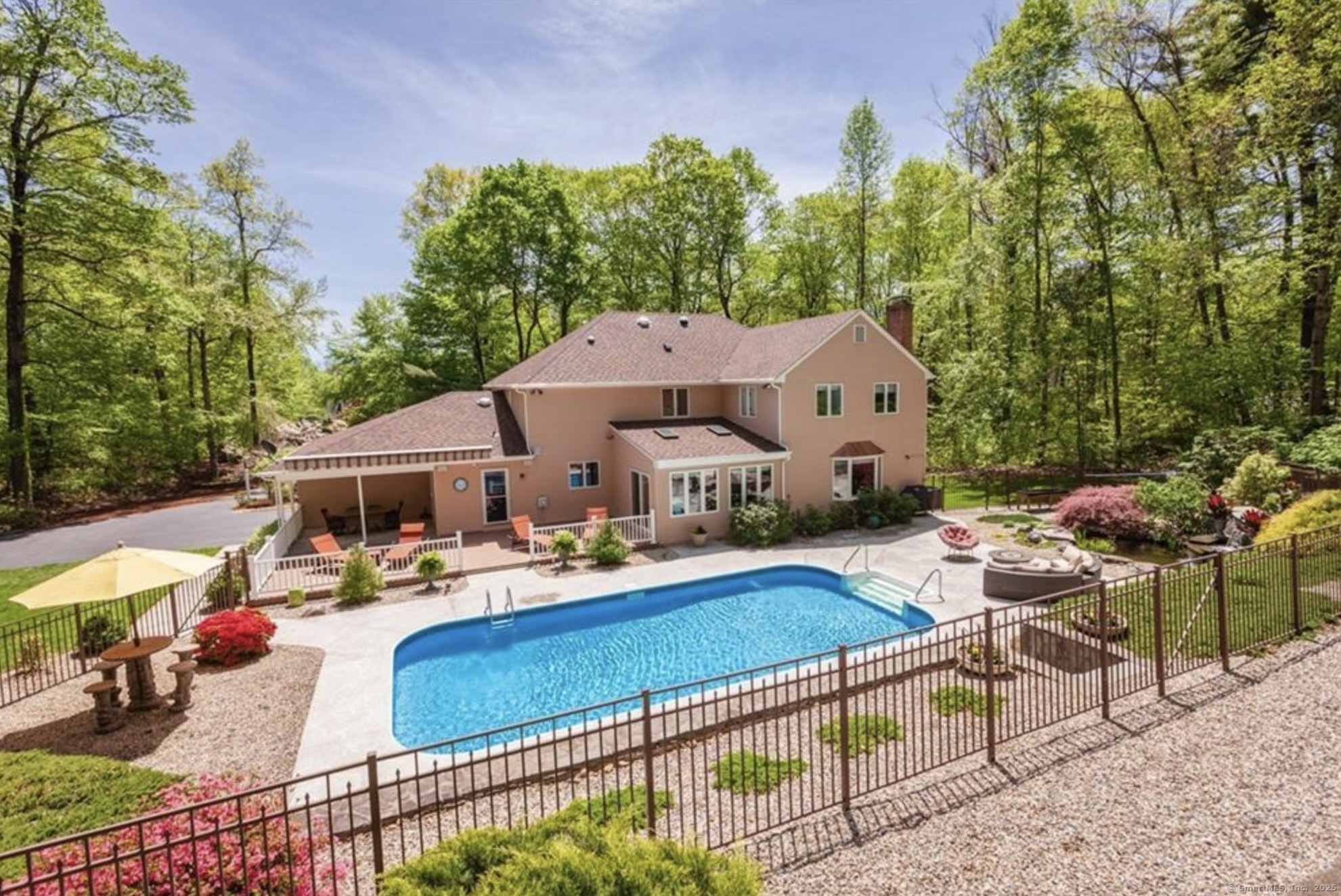 85 Inverness Court Cheshire CT 06410