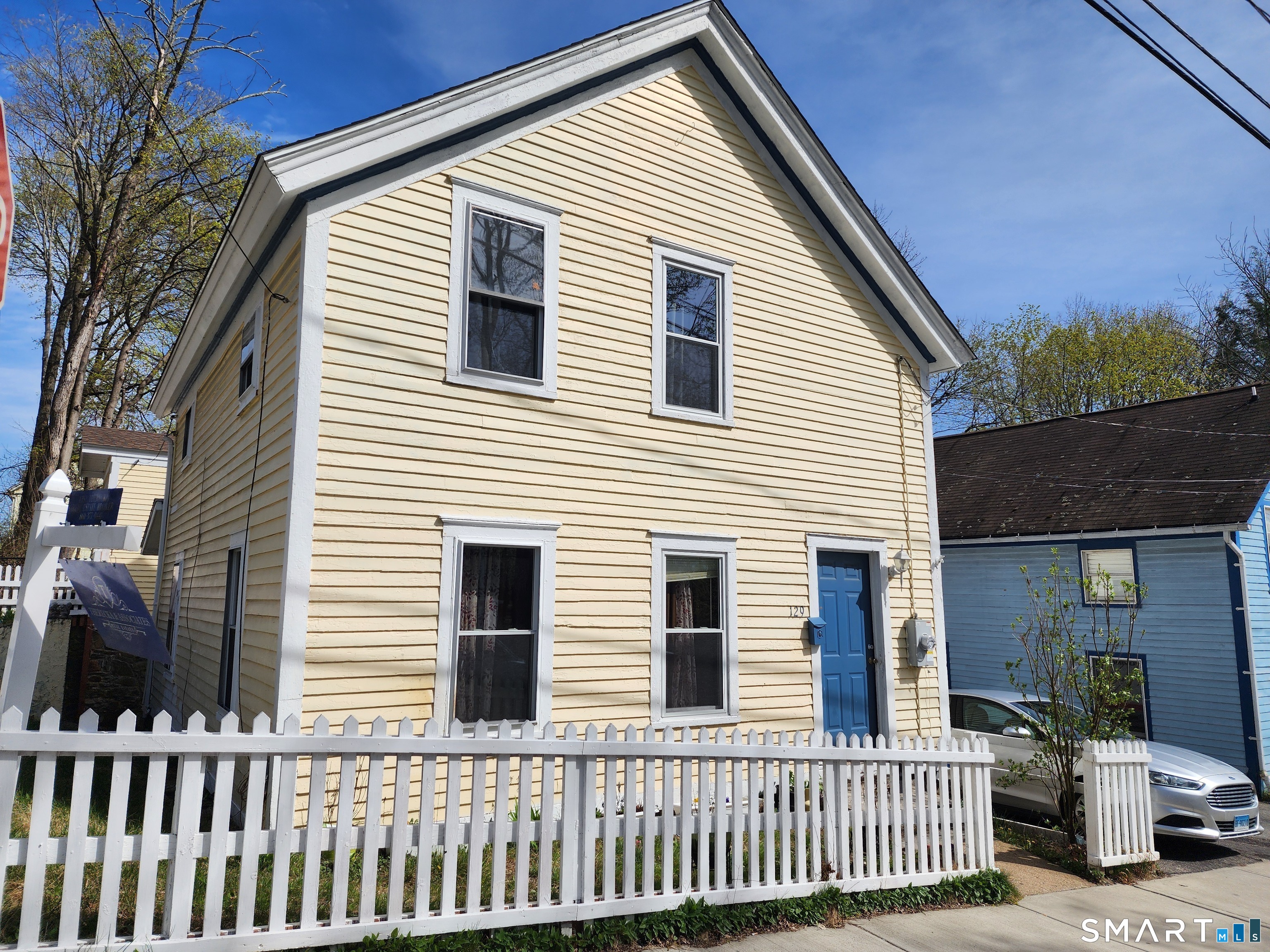 129 Walnut Street Windham CT 06226