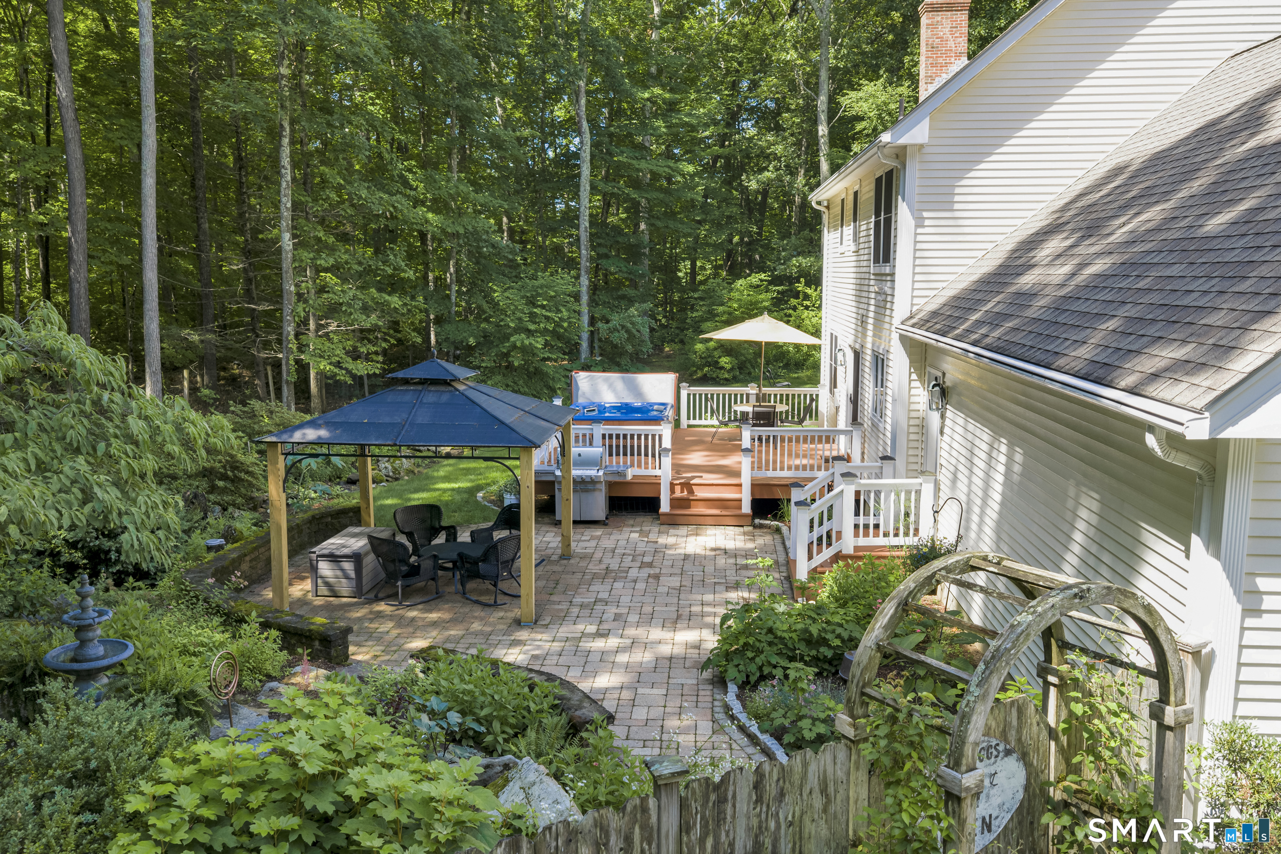 391 Squaw Hollow Road Ashford CT 06278