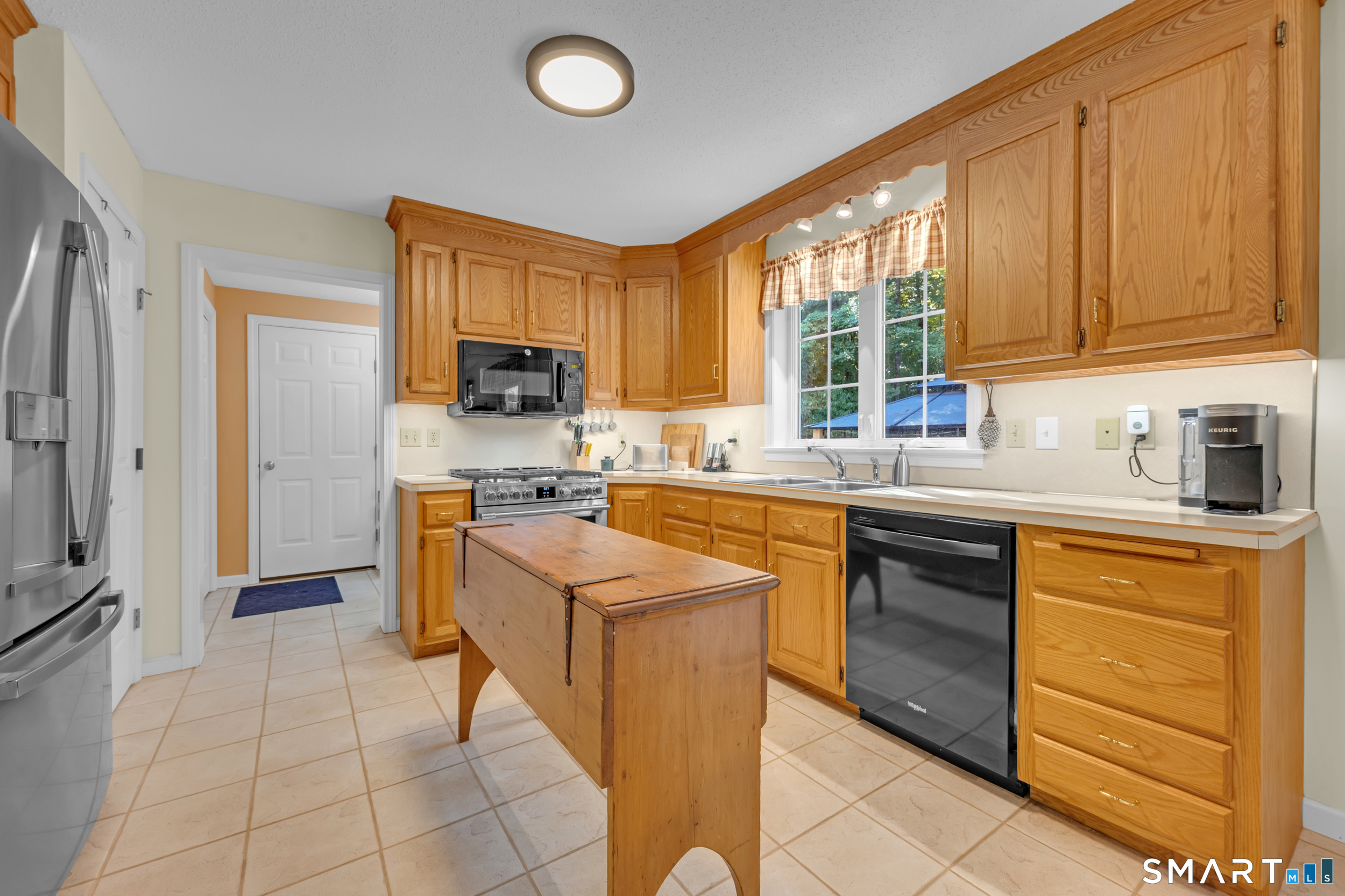 391 Squaw Hollow Road Ashford CT 06278