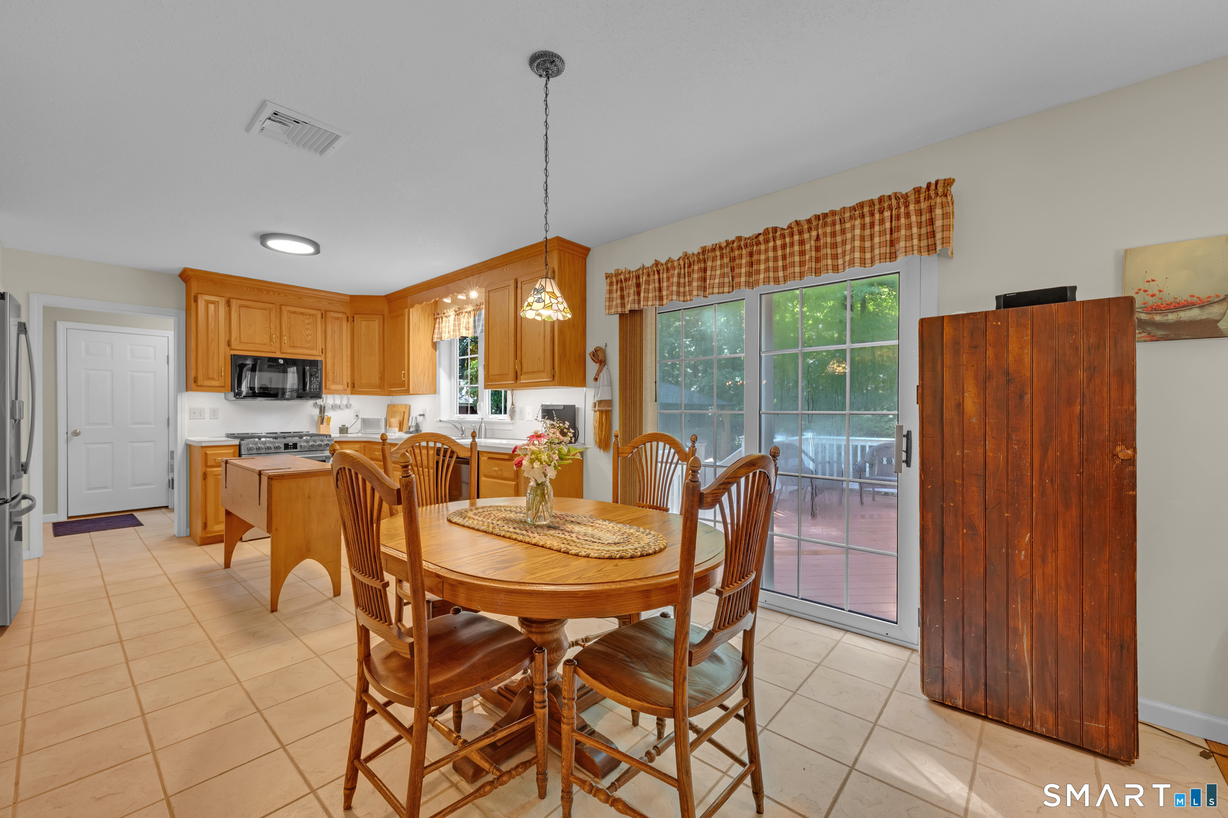 391 Squaw Hollow Road Ashford CT 06278
