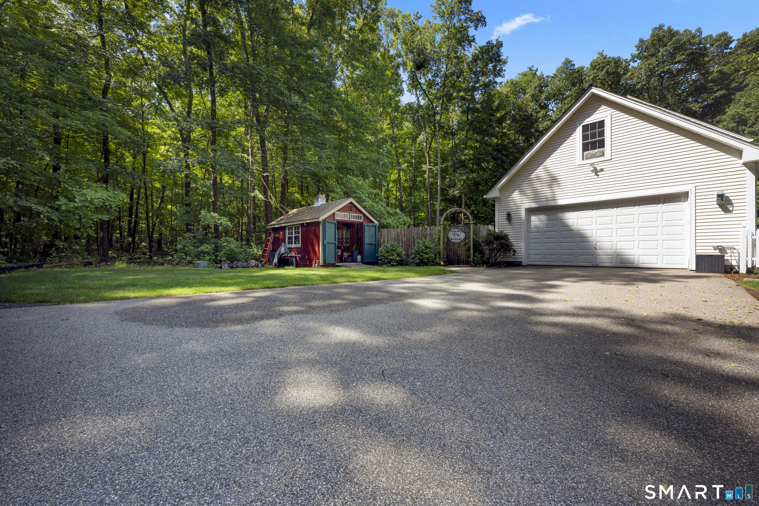 391 Squaw Hollow Road Ashford CT 06278