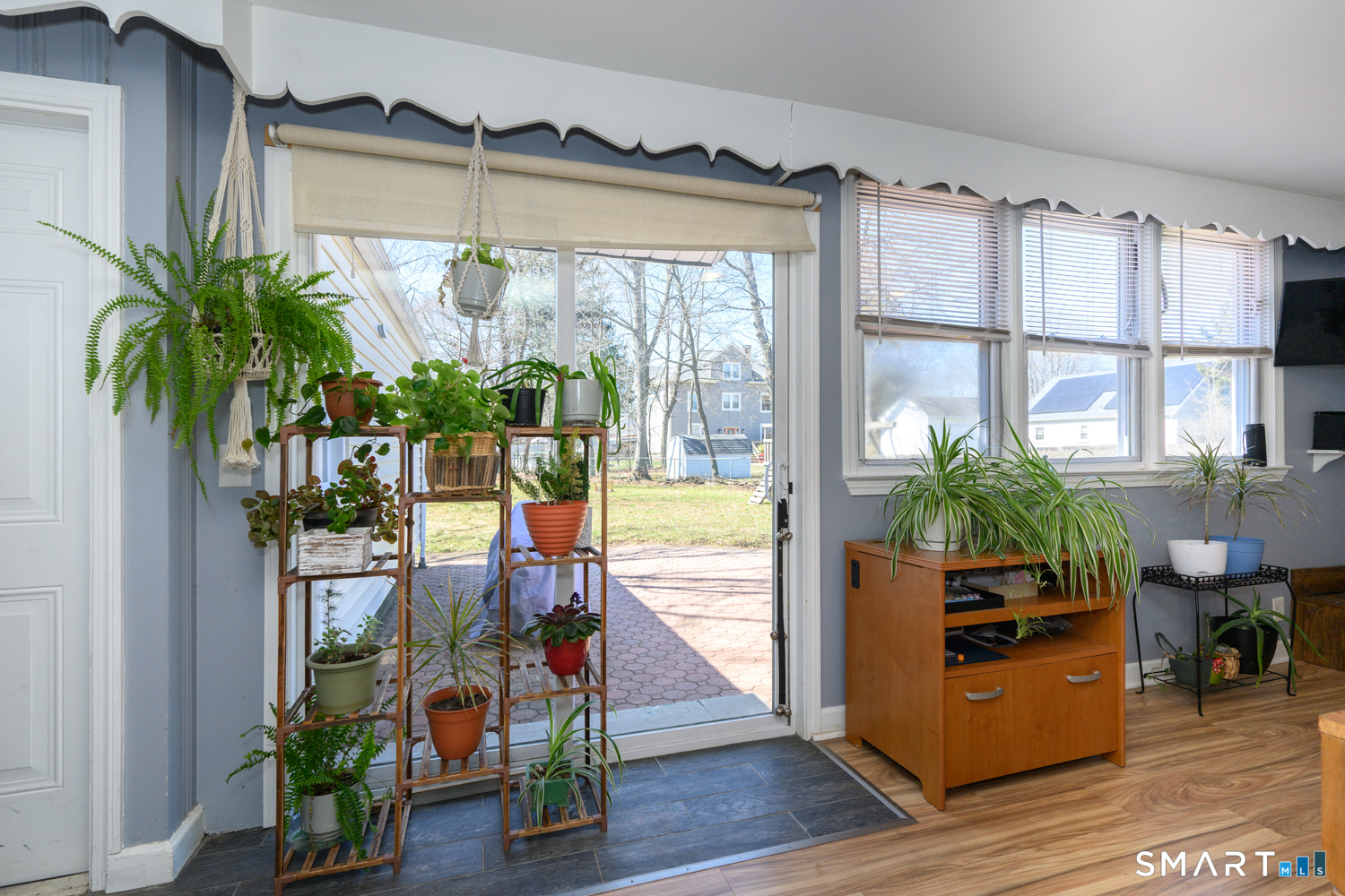 33 Washington Street Plainville CT 06062