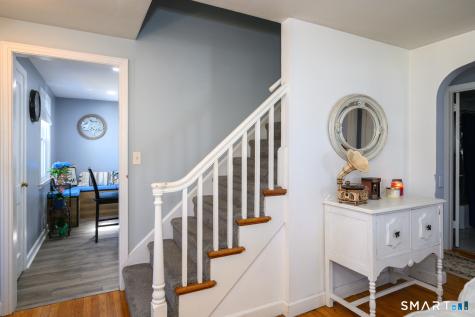33 Washington Street Plainville CT 06062