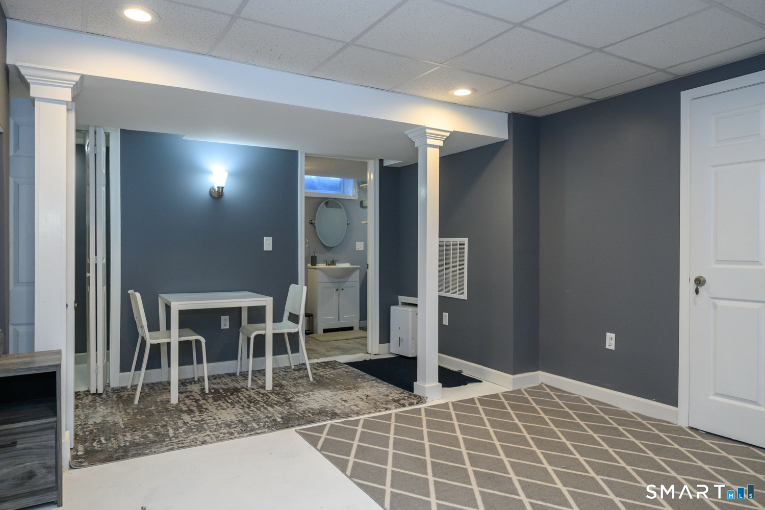 33 Washington Street Plainville CT 06062