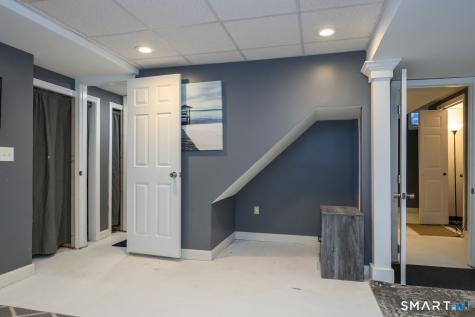 33 Washington Street Plainville CT 06062