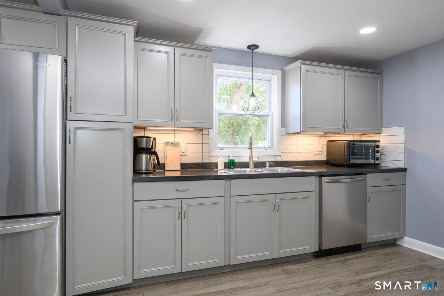 33 Washington Street Plainville CT 06062