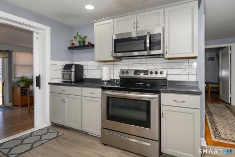 33 Washington Street Plainville CT 06062