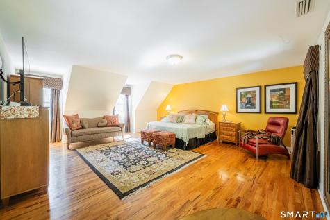 65 West Dayton Hill Road Wallingford CT 06492