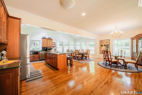 65 West Dayton Hill Road Wallingford CT 06492
