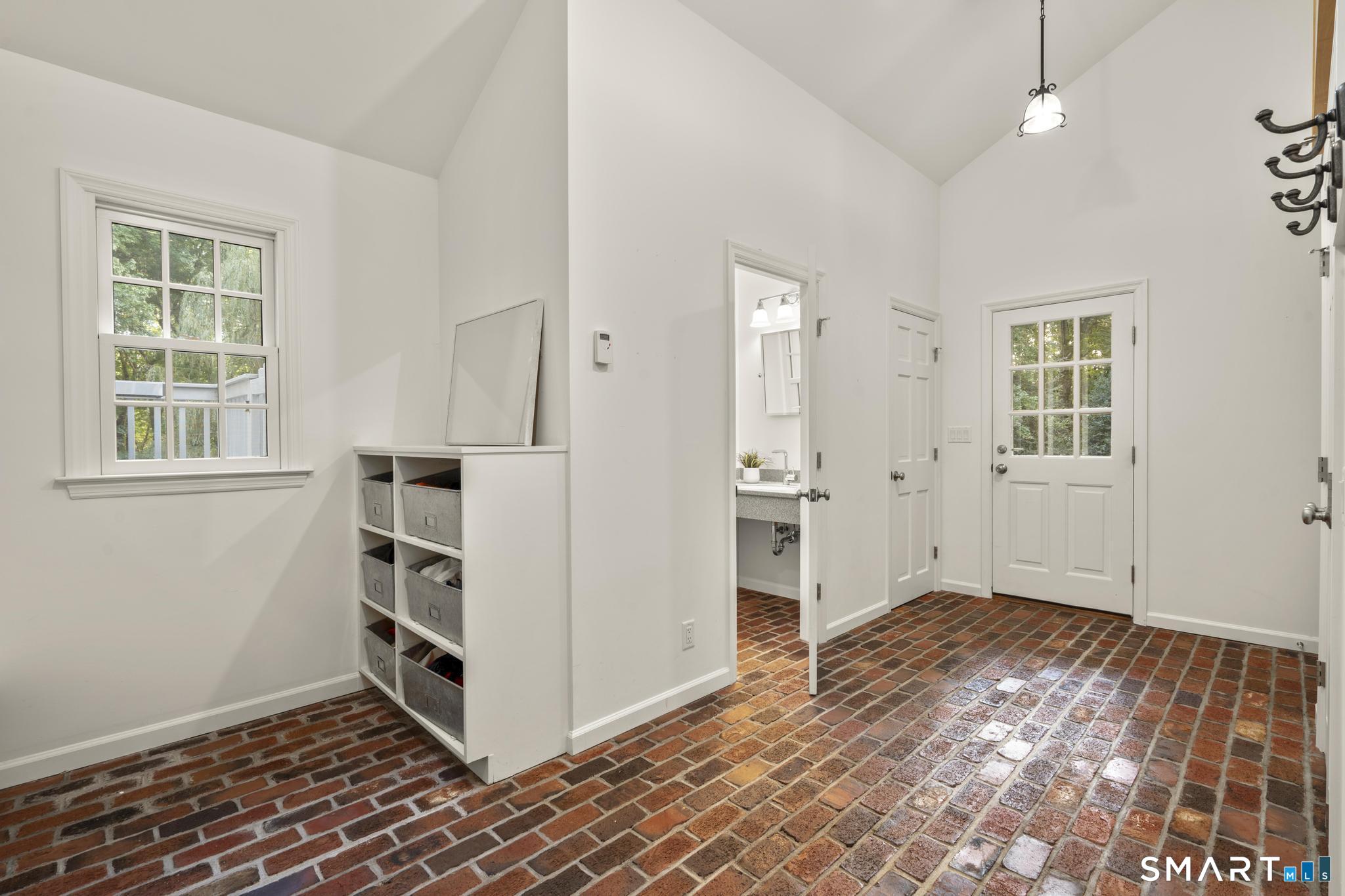 61 Ryders Lane Wilton CT 06897