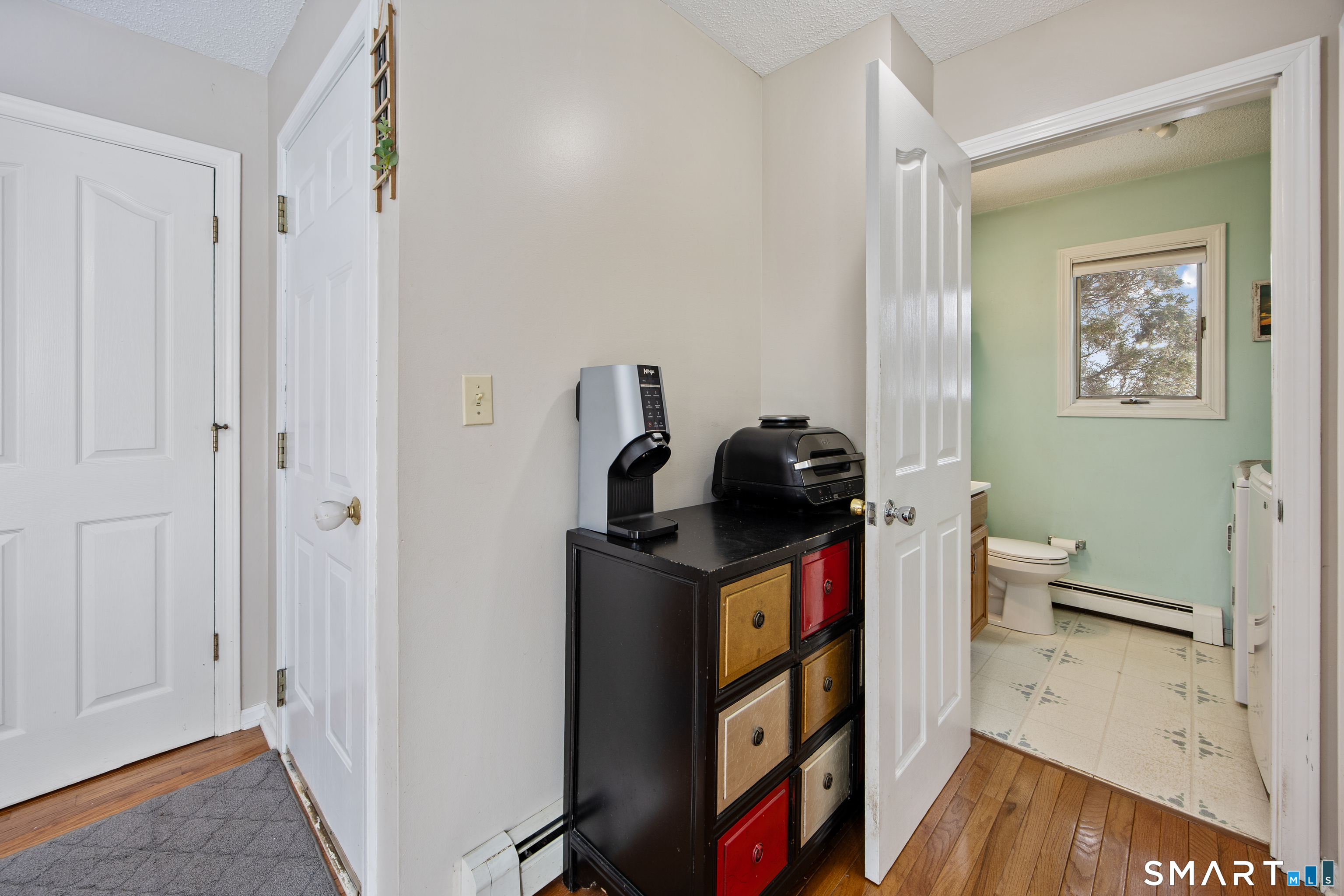 16 Sorensen Road West Haven CT 06516