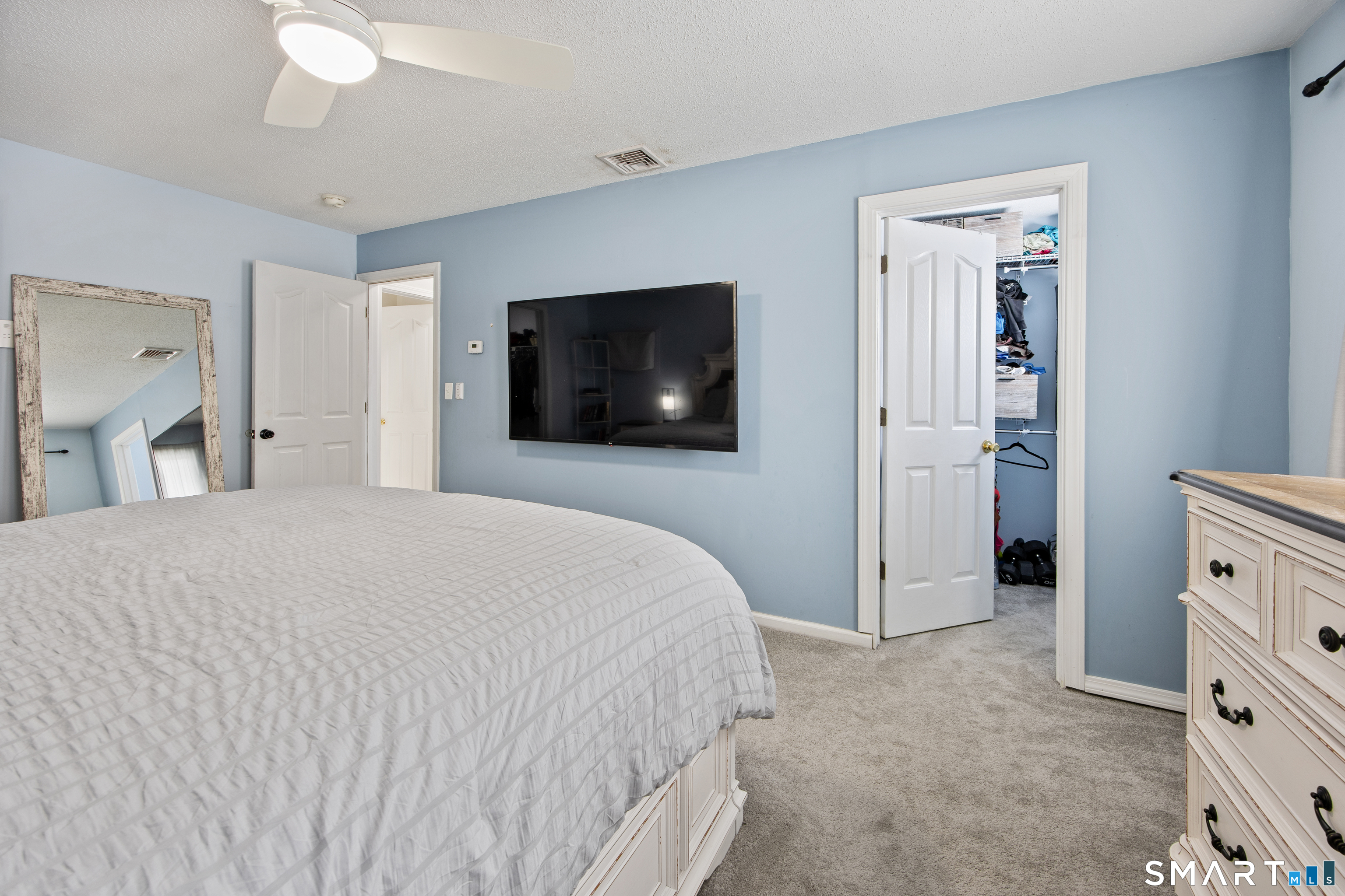 16 Sorensen Road West Haven CT 06516