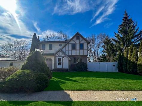 16 Sorensen Road West Haven CT 06516