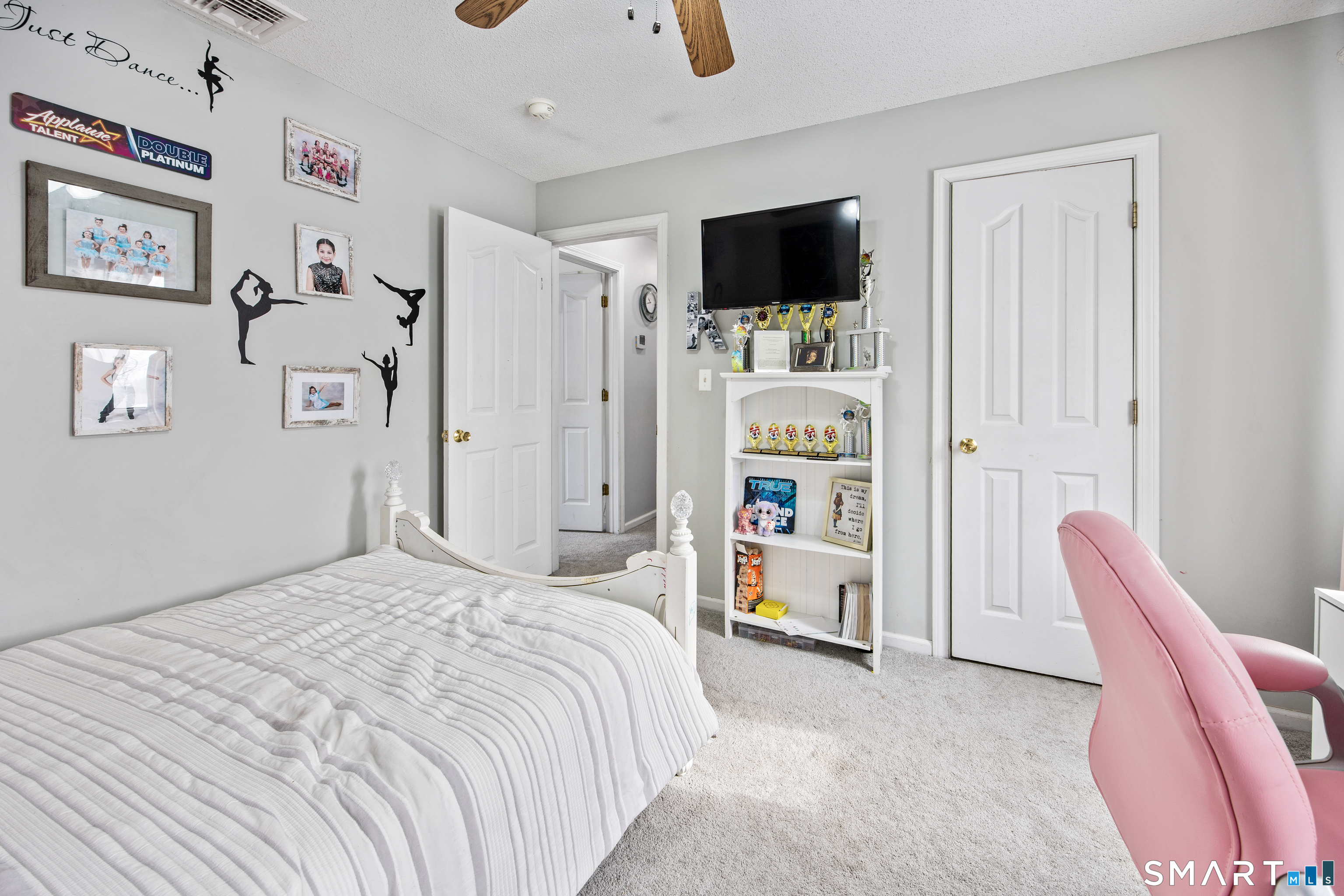16 Sorensen Road West Haven CT 06516