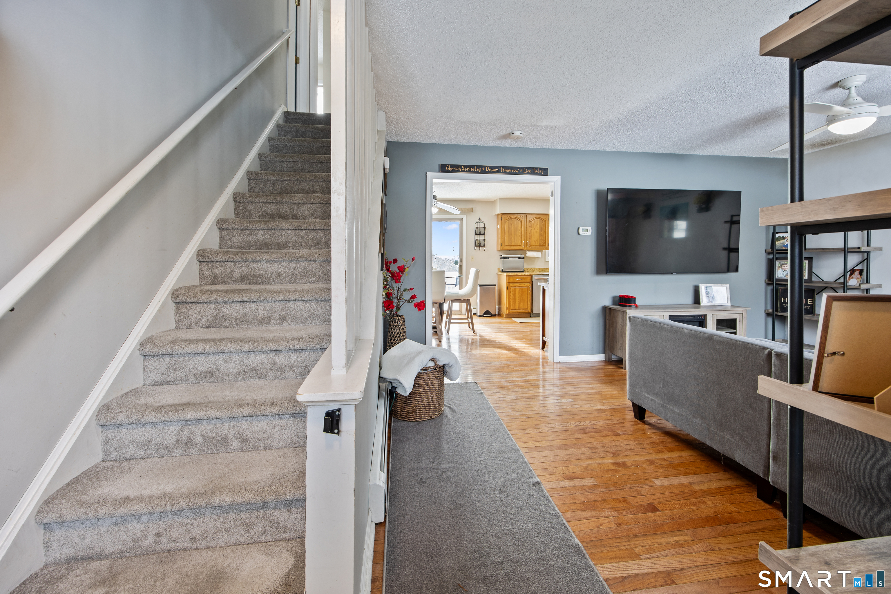 16 Sorensen Road West Haven CT 06516