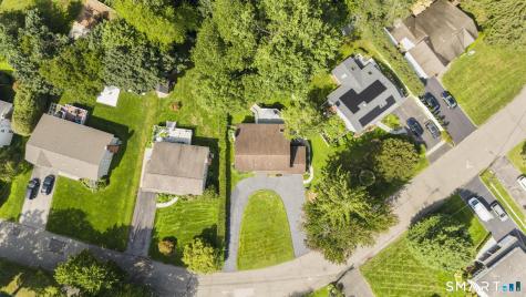 86 Rolling Wood Drive Stamford CT 06905