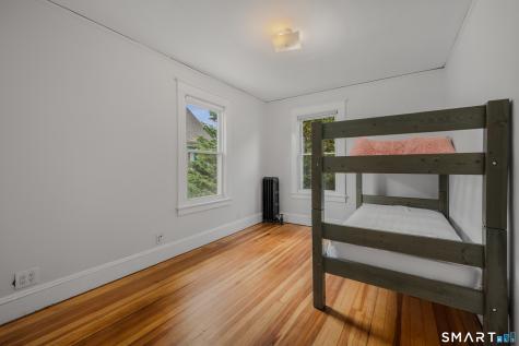 117 Blydenburg Avenue New London CT 06320