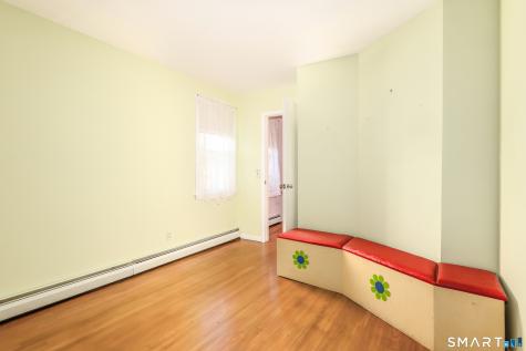124 Chestnut Hill Road Trumbull CT 06611